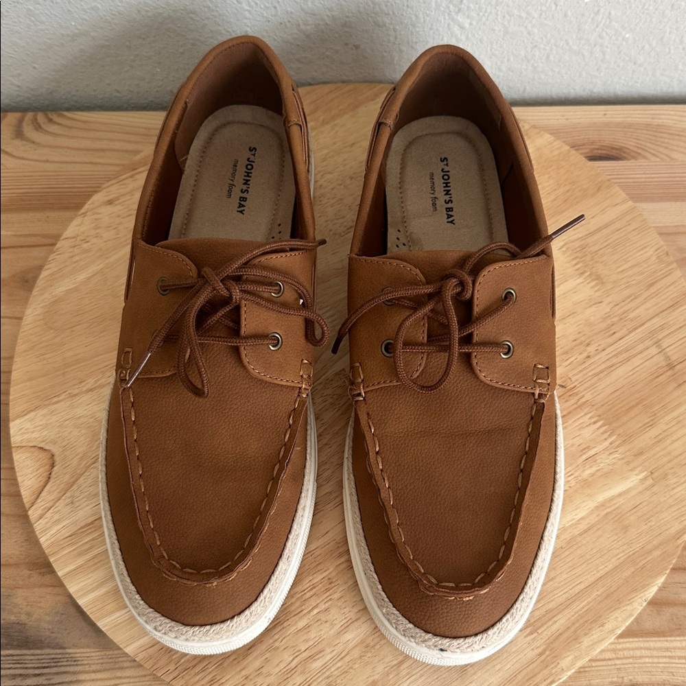 St. John's Bay Sporri Womens Boat Shoes 11M